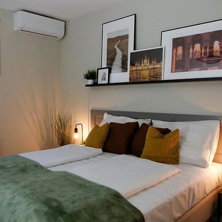 Akacfa Holiday Apartments Budapest Ngoại thất bức ảnh